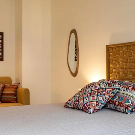 Arancia Elegant And Apartment *