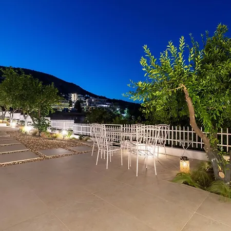 Arancia Elegant And Apartment Tolo