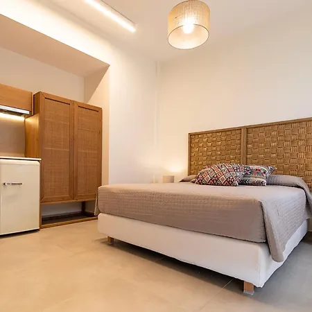 Arancia Elegant And Appartement Tolón