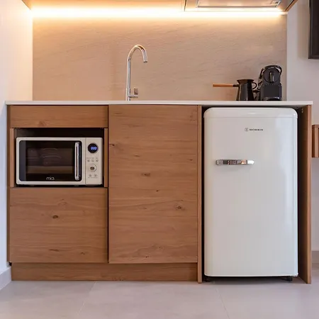 Arancia Elegant And * טולון