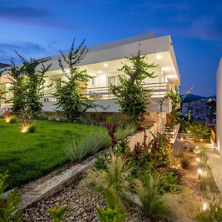 Arancia Elegant And Tolón